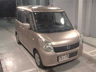 NISSAN ROOX