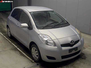 TOYOTA VITZ