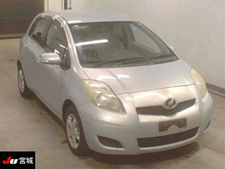 TOYOTA VITZ
