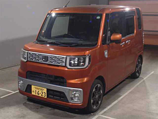 DAIHATSU WAKE