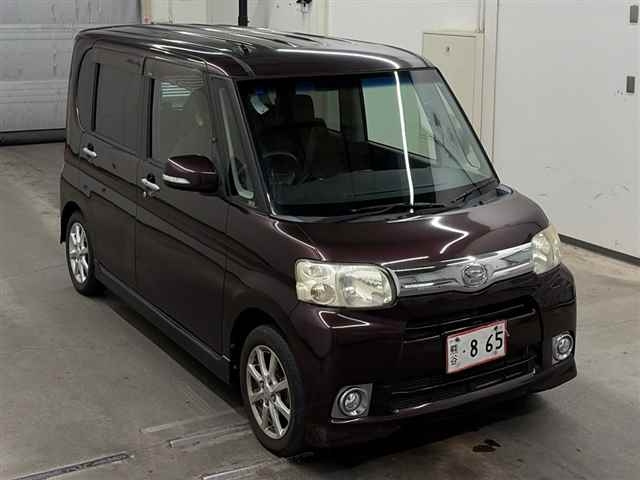 DAIHATSU TANTO 2013