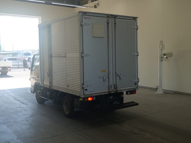 MITSUBISHI CANTER 2015