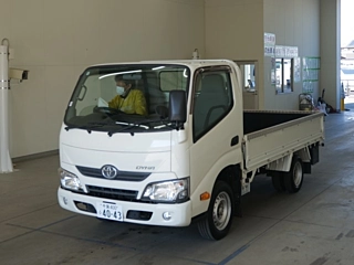 TOYOTA DYNA