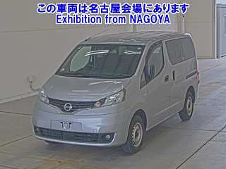 NISSAN NV200