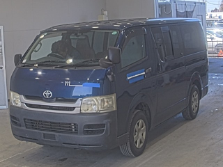 TOYOTA REGIUS ACE VAN
