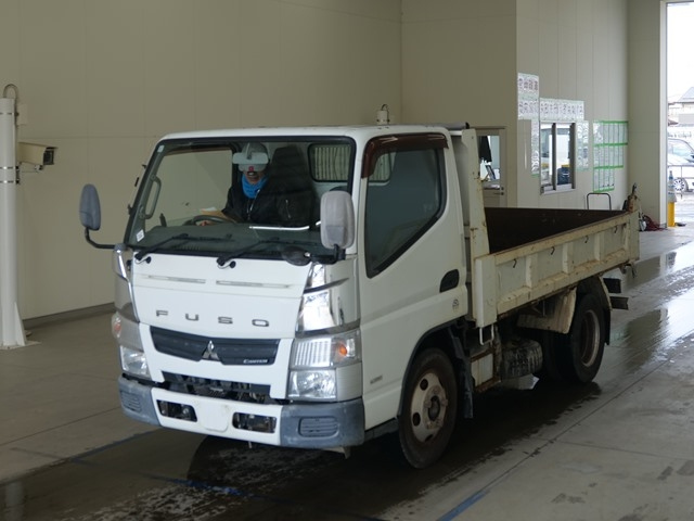MITSUBISHI CANTER 2012