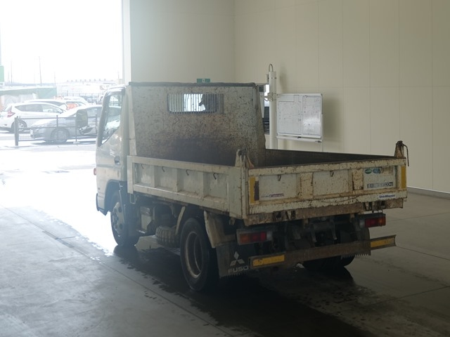MITSUBISHI CANTER 2012