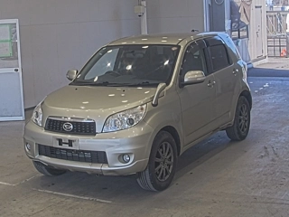 DAIHATSU BEGO