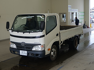 TOYOTA DYNA