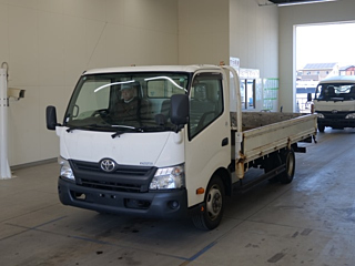 TOYOTA DYNA