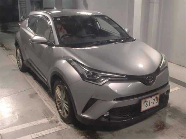 TOYOTA C-HR 2019