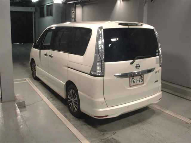 NISSAN SERENA 2015