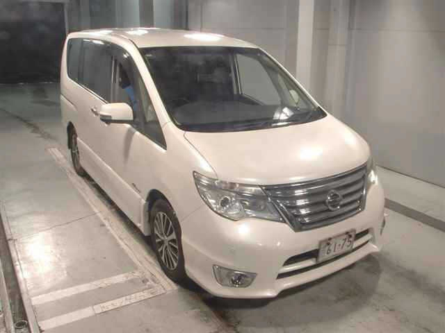 NISSAN SERENA 2015