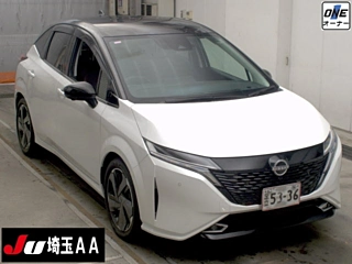 NISSAN AURA