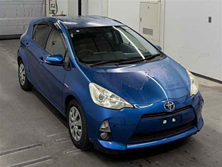 Toyota Aqua 2013