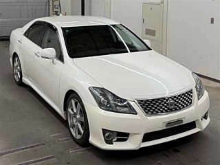 Toyota Crown 2012