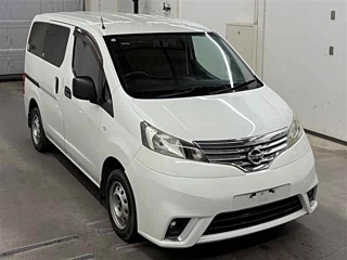 Nissan NV200 2016