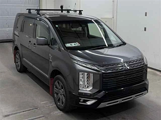 Mitsubishi Delica 2021
