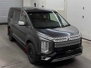 Mitsubishi Delica 2019