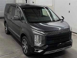 Mitsubishi Delica 2021