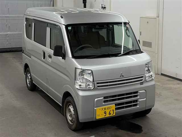 Mitsubishi Minica 2019
