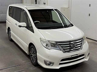 Nissan Serena 2015