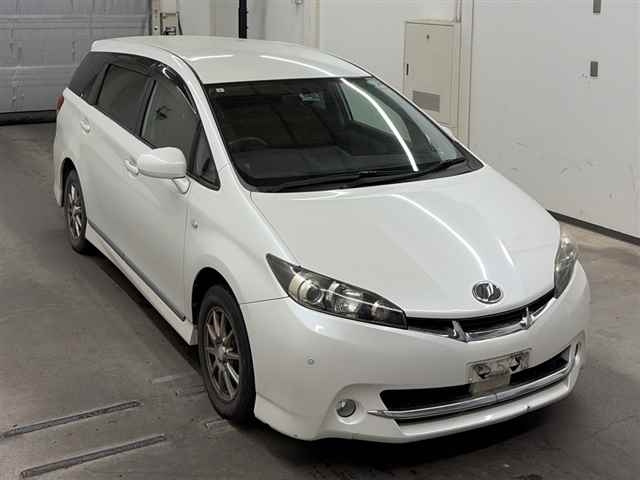 Toyota Wish 2010