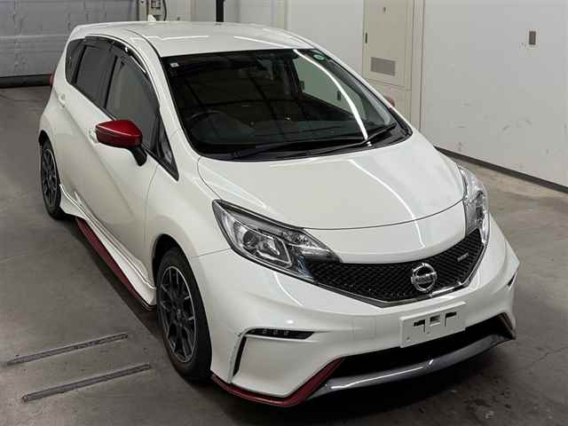 Nissan Note 2015
