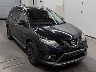 Nissan X-Trail 2015