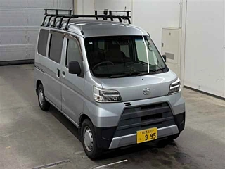 Daihatsu Hijet 2021