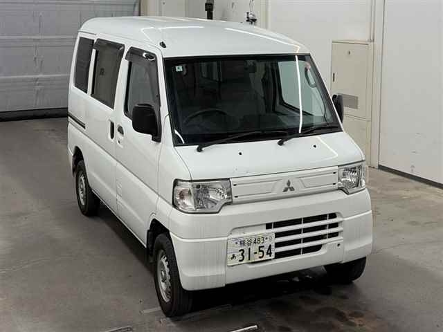 Mitsubishi Minicab