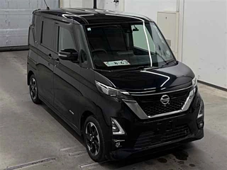 Nissan Roox 2021