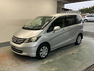 Honda Freed 2010