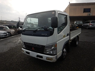 Mitsubishi Canter 2004