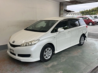 Toyota Wish 2010