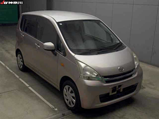 Daihatsu Move 2011