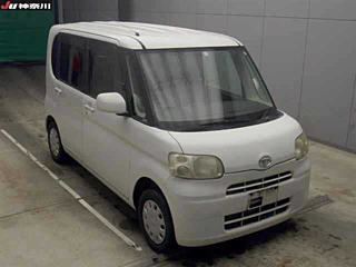 Daihatsu Tanto 2009