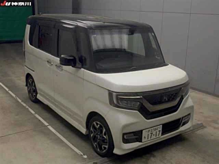 Honda N-BOX 2017