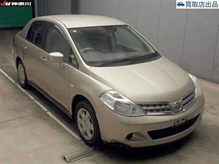 Nissan Tiida 2009