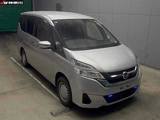 Nissan Serena 2018