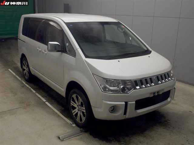 Mitsubishi Delica