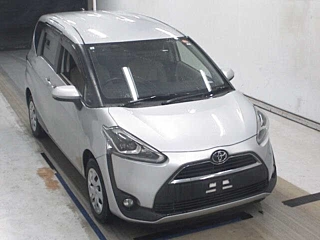 Toyota Sienta 2016