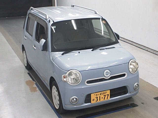 Daihatsu Mira 2010