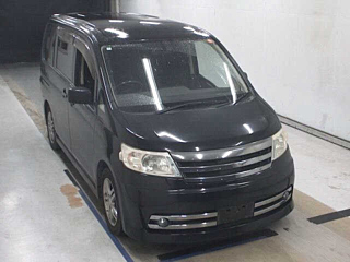 Nissan Serena 2006