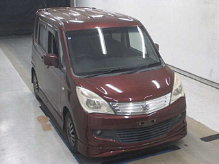 Suzuki Solio 2011