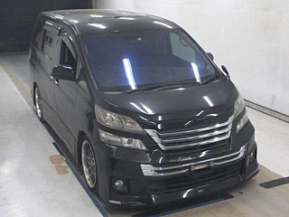 Toyota Vellfire 2013