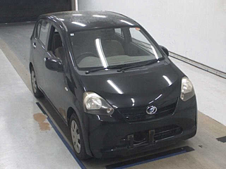 Daihatsu Mira 2012
