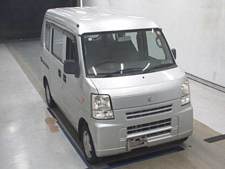 Suzuki Every 2012