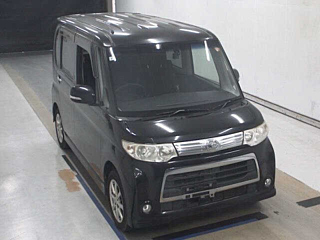 Daihatsu Tanto 2011