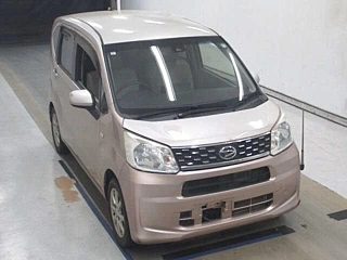 Daihatsu Move 2015